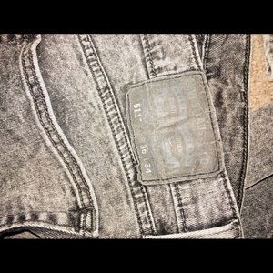 Levi’s 511 Acid Wash 36-34